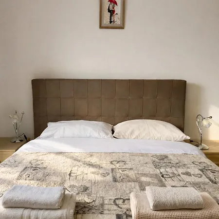 View And Private Garden House For 6 * Pognana Lario